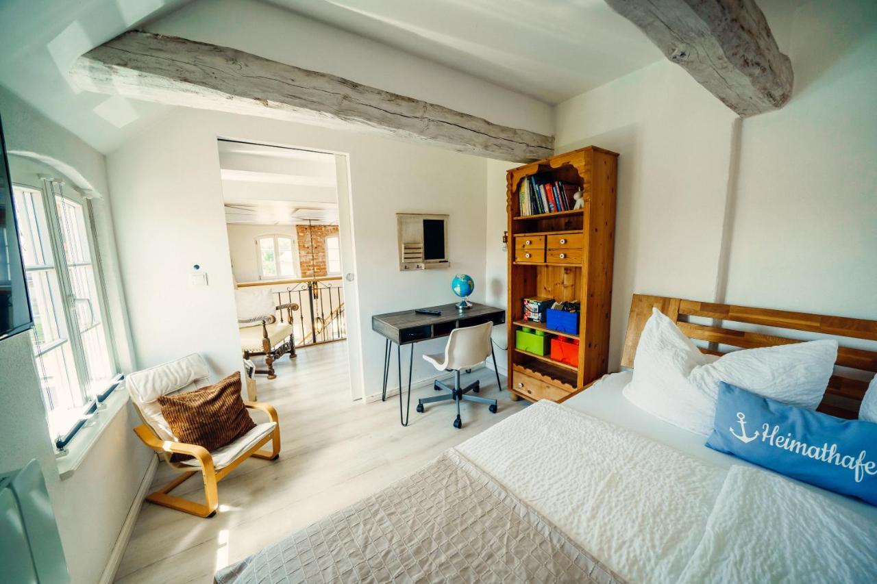 Alte Schmiede Mit Sauna, Pool Und Whirpool Im Aussenbereich Schoenstes Ferienhaus Der Lausitz Elsterheide Exteriér fotografie