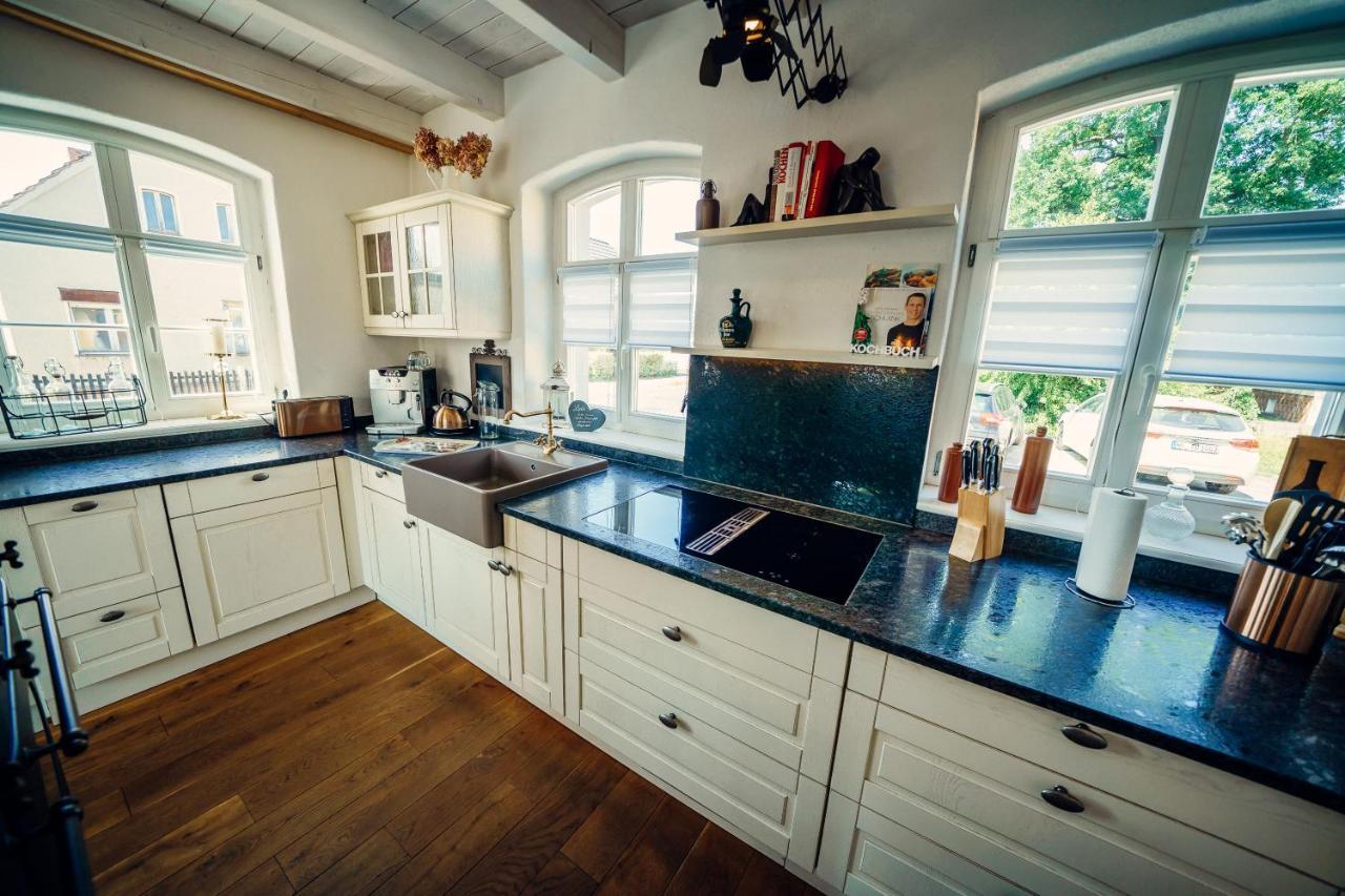 Alte Schmiede Mit Sauna, Pool Und Whirpool Im Aussenbereich Schoenstes Ferienhaus Der Lausitz Elsterheide Exteriér fotografie